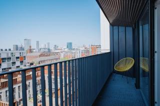 Skyline Apartment in Manchester - Manchester - 6
