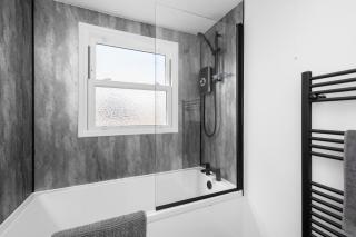 Wild Berry Stays - Baltic Street - Montrose - 9