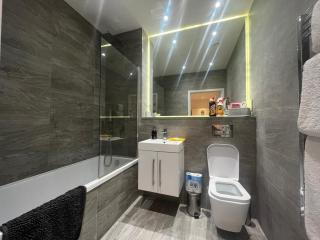 Grosvenor Rd Studio - Sleeps 4 Pet Friendly WiFi - St Albans - 7