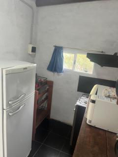 Pequeño depto, wifi, cochera, asador y cocina - 1