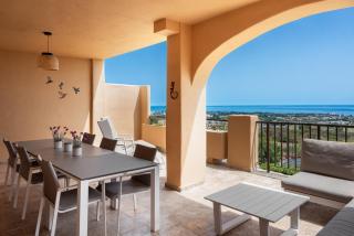 2-BR Middle Floor Apartment with Sea Views - Estepona - 6