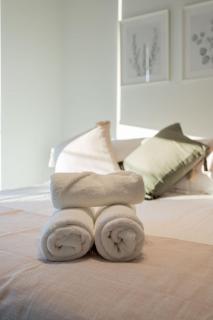 Explore Providencia from Our Sleek 2BR - Santiago - 1