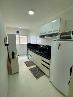 Apartamento a 200 metros da avenida da praia - Caraguatatuba - 1
