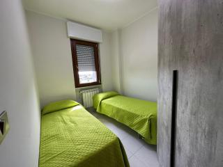 Appartamento con 2 camere da letto a pochi passi dal mare - - 1