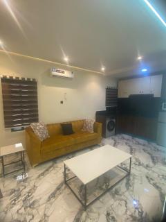 Luxury & Modern Self Check-In Apts near Airport M02b - Lagos - 7