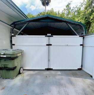 Speed & Sand: Pool Table, Parking & Minutes to Beach/Speedway - South Daytona - 2