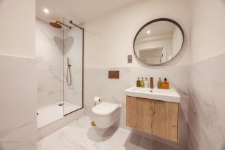 Ultra-Modern Luxury 1BR in Central Leeds LS1 FREE Secure Parking! - Leeds - 4