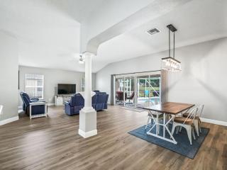 138 Z2B VILLAGE OF VALLE VERDE by REMAX Premier - 2