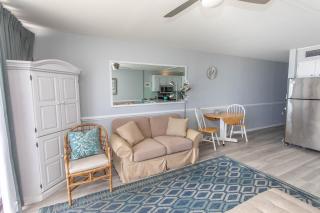 ROYAL GARDEN RESORT 705 condo - Myrtle Beach - 3