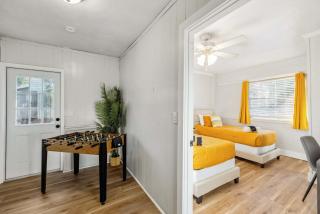Peaceful Retreat Pet-Friendly 5 mins to Shands & UF - 6