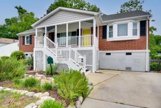 5 Mi to Dtwn Pet-Friendly Gem with Yard in Hampton - 8