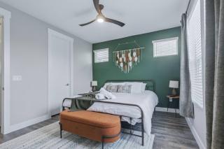 3br W King Bed, Sauna, Parking-6 Min To Olde Town - 4