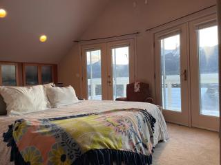 Home on the Hill at Kelli Creek - Juneau - 3