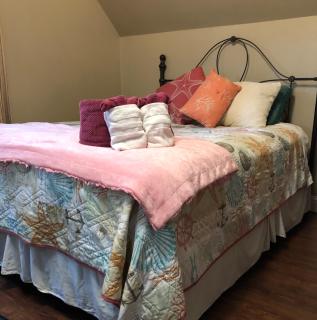 Mendenhall Private Room In Shared Home - DISCOUNT ON TOURS - 8