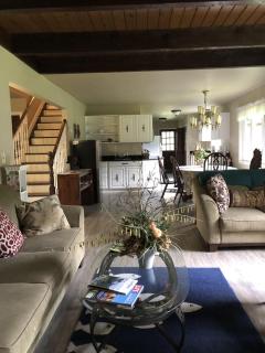 Trailhead Room - Near Mendenhall Glacier, Trails, and Conveniences - DISCOUNTS ON TOURS! - 7