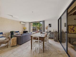 Ancienne ferme renovée pour 6 en 2 logements - 1