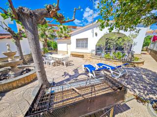 Casa Cavall Bernat - Only Families - Cambrils - 0