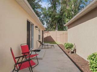 2455 Z6 Village of Desoto by REMAX Premier - 5