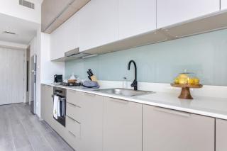 Frank Porter - Noor 3 Midtown - 3