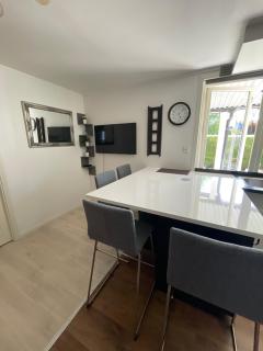 Leilighet på Hop - 3