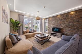 Burj Khalifa View, Downtown Dubai, The Burj Loft - 8