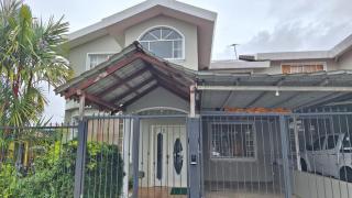 Hermosa casa para familia - Puyo - 0
