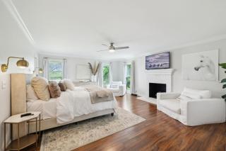 Luxury Farm House with Game room & Outdoor Retreat - Thompsons Station - 9