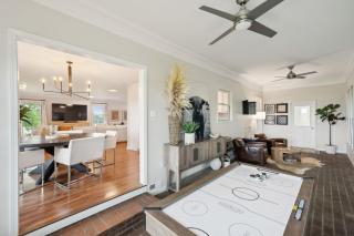 Luxury Farm House with Game room & Outdoor Retreat - Thompsons Station - 7