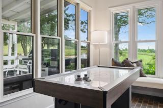 Luxury Farm House with Game room & Outdoor Retreat - 9