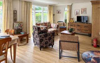 Nice House In Putten - Putten - 2