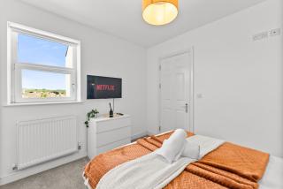 Spacious Apartment - Parking & WIFI - Bristol - 6