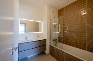 Spacious 4BR with Lovely Balcony - Bordeaux - 3