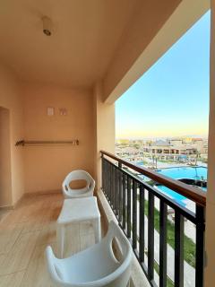 Studio in Dow Heights Compound - 9