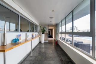 Lagoon Shoreline 2 Bedroom Apartment - 8