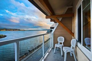 Oxford Suites Silverdale - Silverdale - 9