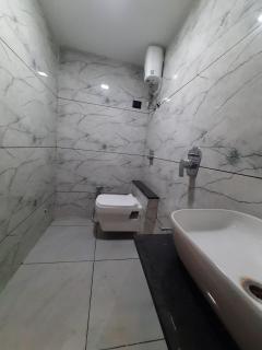 Hotel Sun Plaza - Ahmedabad - 5