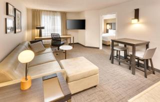 Residence Inn by Marriott Whitby - Whitby - 5