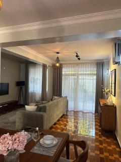 Beautiful 3 bedroom house in Oysterbay - Dar es Salaam - 1