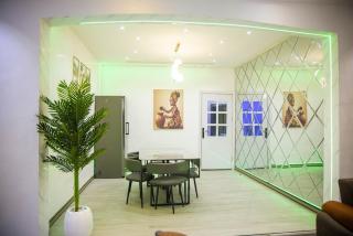 Luxury Smart Retreat Home - Lagos - 3
