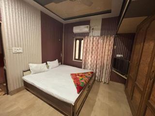 Adrija guest house - 8