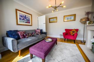 Warrington - Large Beautiful Home - Great Location In South West By StayStaycations - Bristol - 0
