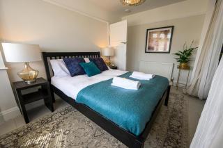 Warrington - Large Beautiful Home - Great Location In South West By StayStaycations - Bristol - 7