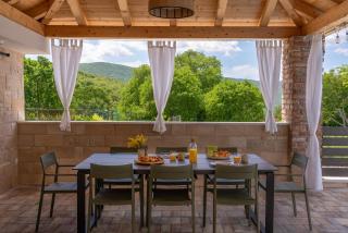 NEW! Villa Domus Alba - A Tranquil Family Hideaway with Private Pool - Primorski Dolac - 5