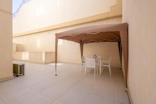 Spacious St Julians Apt Sleep 7 Huge Terrace by QuickTrips - St Julian's - 9