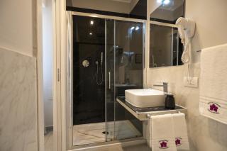 Affittacamere Orchidea for Tourists Hesperia Hosp - Modena - 4