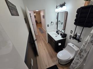 Stylish 3bd 2bath home - 0