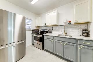 4 Mi to Ft Lauderdale Beach WFH-Friendly Home! - Fort Lauderdale - 9
