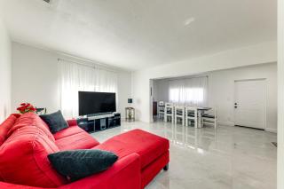 4 Mi to Ft Lauderdale Beach WFH-Friendly Home! - Fort Lauderdale - 7