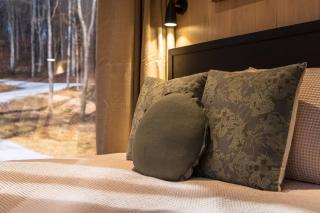 Flora Mirror Cabin Romantic Getaway - - 8