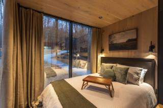 Flora Mirror Cabin Romantic Getaway - - 1